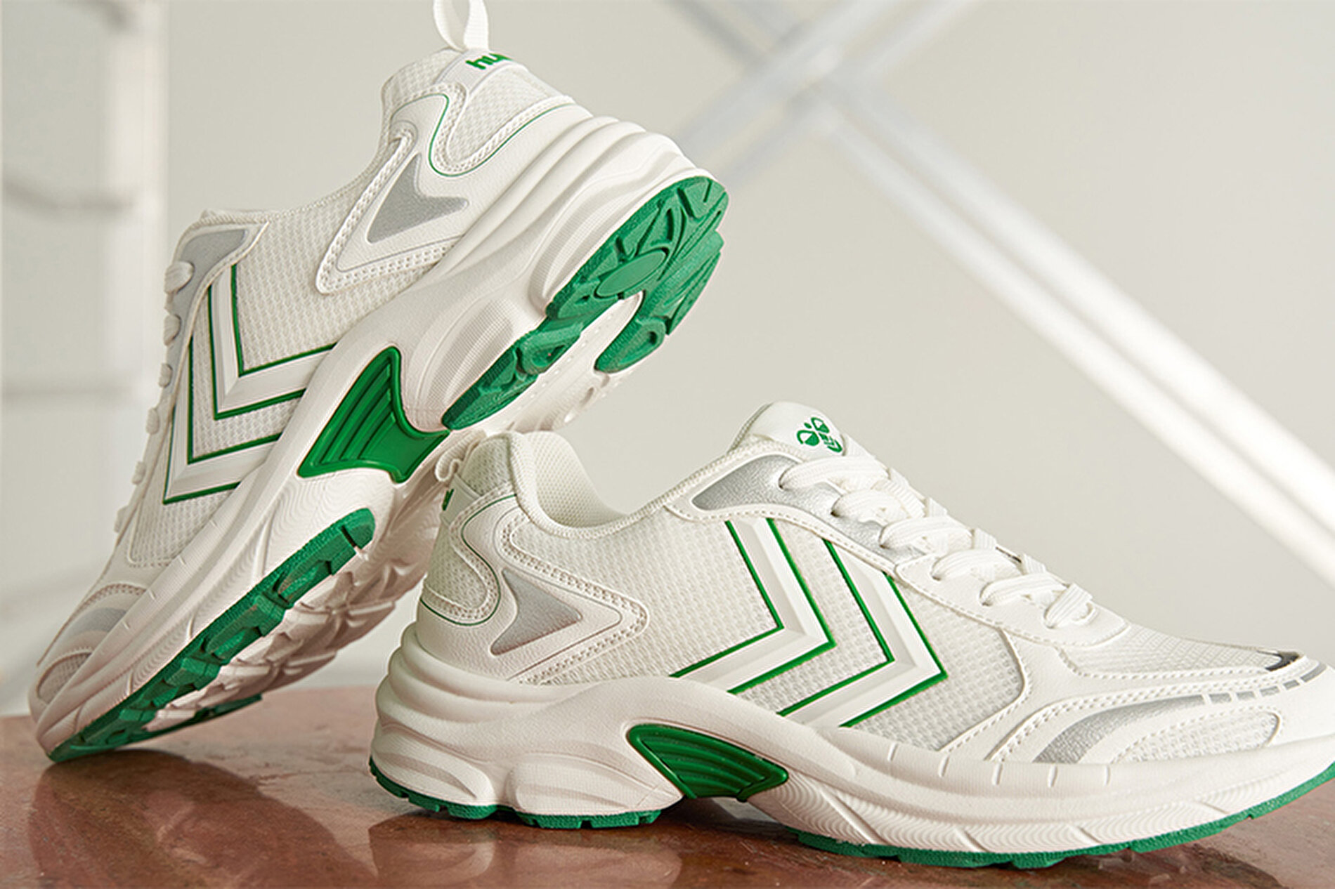 Evde Spor Ayakkabı Yenileme: Adım Adım Rehber