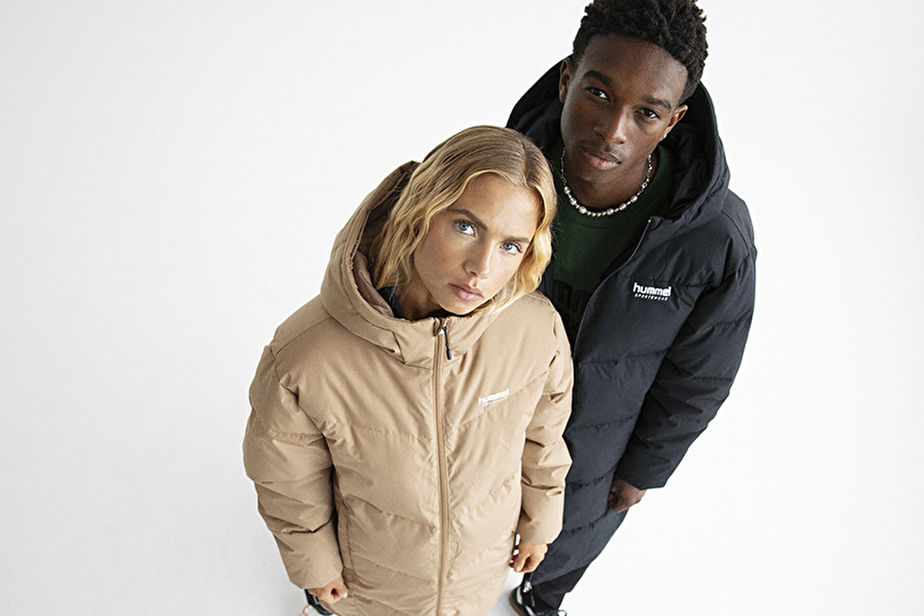 Şişme Mont Nasıl Kombinlenir?