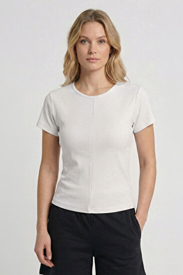 REPORTAJE KISA KOLLU TİŞÖRT Ekru Kadın Tişört