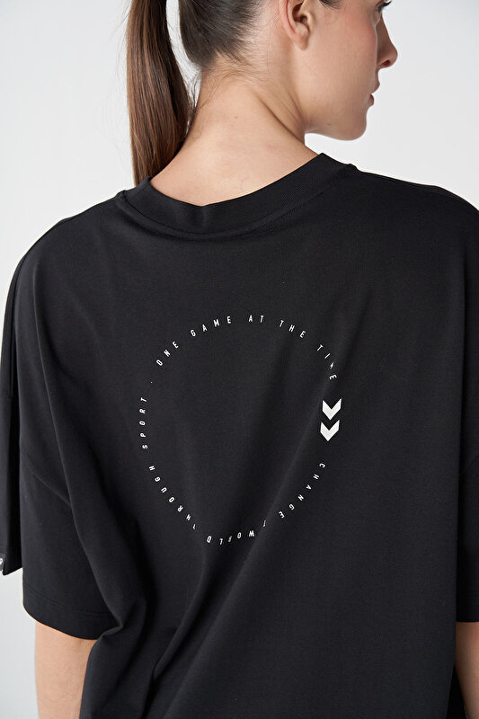 SHURA OVERSIZE KISA KOLLU TİŞÖRT Siyah Kadın Tişört