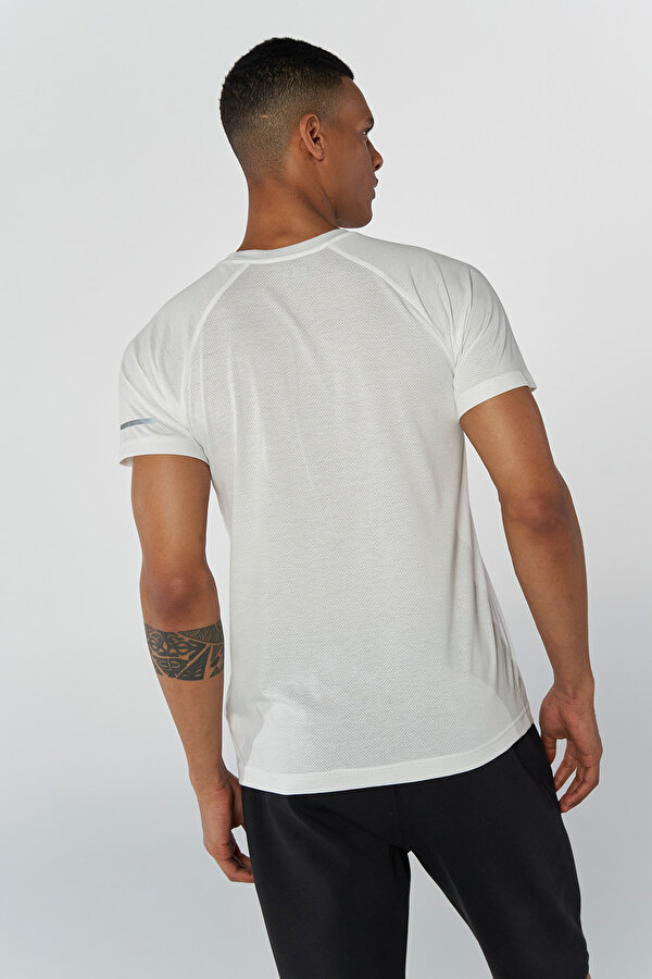 VENGE KISA KOLLU TİŞÖRT Beyaz Erkek Tişört